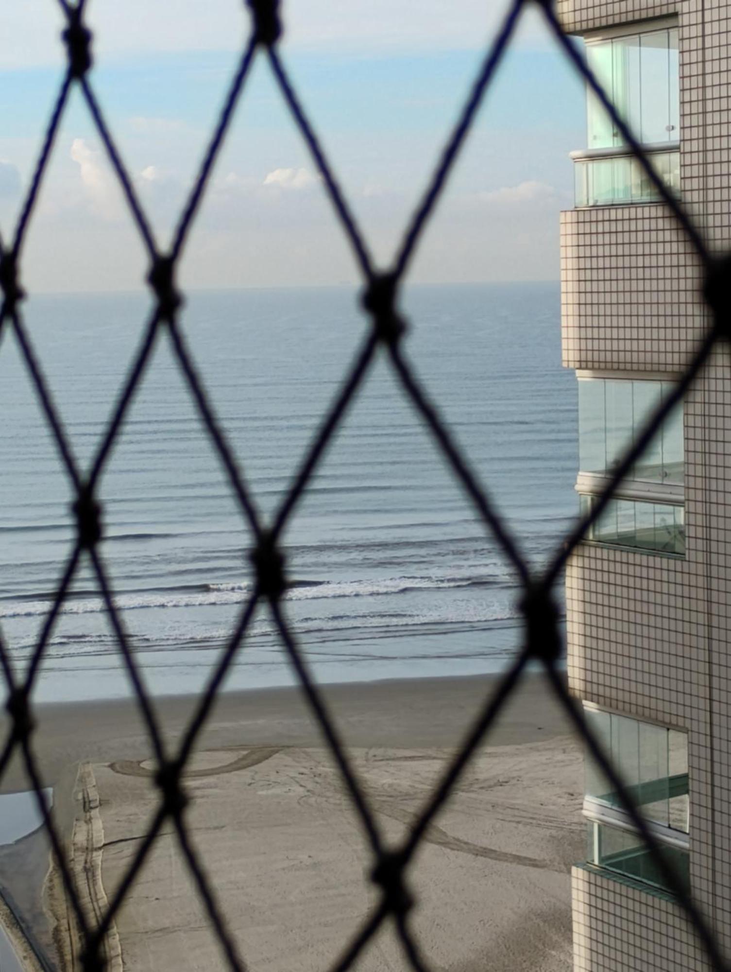 Apto Praia Grande Frente Ao Mar Vista P Praia Kitao Pe Na Areia Guilhermina Екстериор снимка